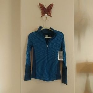 New.....Athleta work out long sleeve shirt